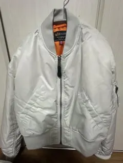 ALPHA INDUSTRIES ホワイト MA-1ジャケット Mサイズ 新品