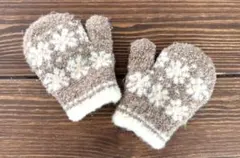 西松屋 ベビー用手袋のサムネイル