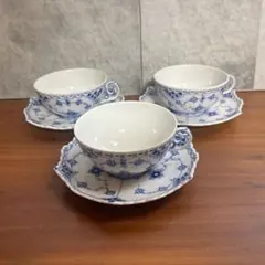 ロイヤルコペンハーゲン　ブルーフルーテッド フルレースティーカップ＆ソーサー