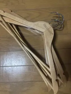 Qubisense 木製衣類ハンガー 10本セット