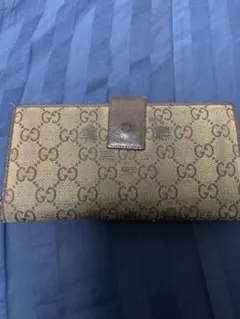 ゆ*️様 グッチ　財布　中古品