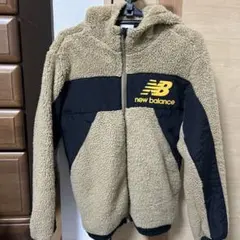 ニューバランス　アウター