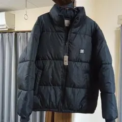 DC ブラック ダウンジャケット・新品、未使用、 Mサイズ。値上げ！