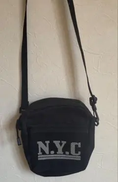 N.Y.C. ブラックショルダーバッグ