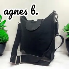 美品　アニエスベーボヤージュ　サコッシュ　ショルダー　ブラック　ロゴ総柄