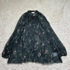 近年 エスカーダ スポーツ シフォン ブラウス フラワープリント 花柄 濃緑のサムネイル