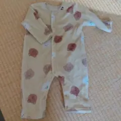 ベージュ クマ柄 フリースロンパース 70~80サイズ