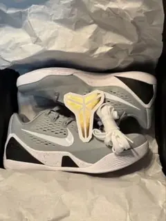 Nike Kobe 9 Elite Low EM Protro コービー9のサムネイル