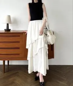 美品！⭐︎フレイアイディー⭐︎アシメティアードスカートコンビニットワンピース