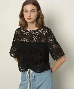 新品未使用タグ付き】CREDONA LACE UP BLOUSE ネイビー - メルカリ