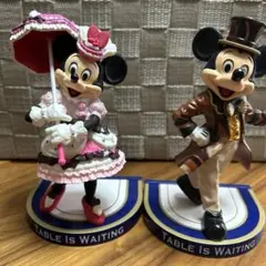 ミッキーミニーフィギュア