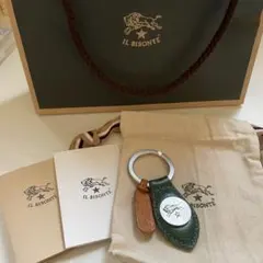 IL BISONTE レザー キーホルダー