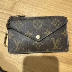 vuitton カードケース ポルト カルト・レクト ヴェルソ キーケース