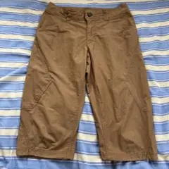 patagonia クロップドパンツのサムネイル