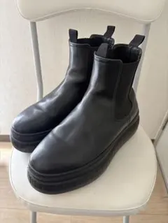 ブラック サイドゴアブーツ 厚底　軽量