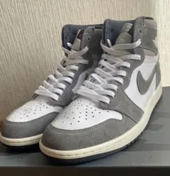Air Jordan 1 Retro High OG Smoke Grey