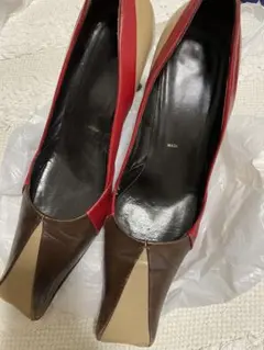 PRADA バイカラーレザー ハイヒール パンプス