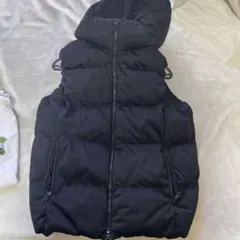 AZUL 黒 ダウンベスト フード付き ブラック