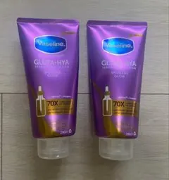 Vaseline Gluta-Hya Spotless Glow 2本のサムネイル