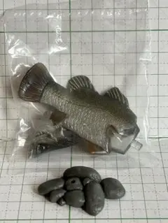 ユージン 原色淡水魚図鑑Ⅰ、Ⅱ / ウナギ、メダカ、シークレット アジアアロワナ、ニシキゴイ（金）他 原色淡水魚図鑑2改訂版