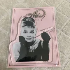 2026年最新】オードリーヘップバーン展の人気アイテム - メルカリ