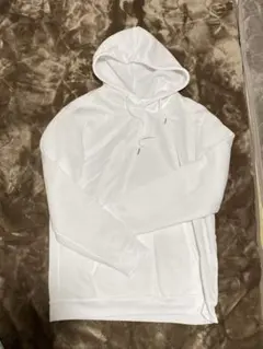 パーカー　ホワイト