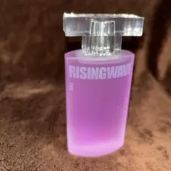 RISINGWAVE FREE 香水 本体のサムネイル
