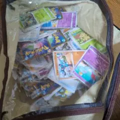 ポケモンカード多数VやVMAXが多数レア度などは分かりません
