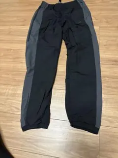 adidas ナイロンパンツ ブラック J/Sのサムネイル