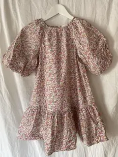 ⭐︎ZARAフラワープリント ワンピース 128㎝⭐︎