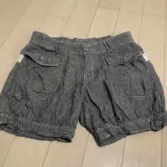 レディース　ショートパンツ　黒白　ストライプ