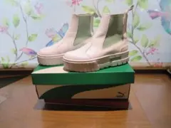 Puma サイドゴアブーツ ホワイト/グリーン 値下げしました