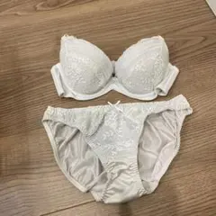 アモスタイル　トリンプ　ブラジャーショーツセット C65