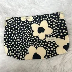 【新品未使用】花柄マルチポーチ ブラック オフホワイト