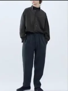 美品 UNIQLO U ユニクロユー ブラッシュド ジャージーパンツ ブルー S