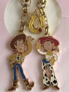 東京ディズニーリゾート ウッディ とジェシー ペアストラップ　お値下げ中