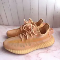極美品　Yeezy Boost 350 V2 オレンジ 25cm ユニセックス