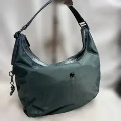 美品✨キプリング　ナイロン ショルダーバッグのサムネイル