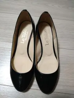 Le Talon ブラックパンプス　エナメル