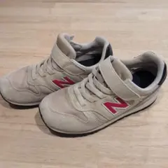 Item thumbnail for item 03fe90f5-ff19-4996-8115-34676b79f4a4