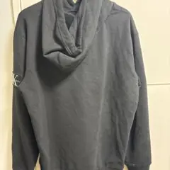Calvin Klein Jeans ブラックパーカー