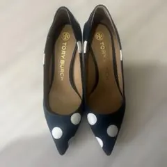 トリーバーチ ブラック エナメル 金ロゴ パンプス 23.5㎝ 楽天市場】トリーバーチ（パンプス｜レディース靴）：靴の通販