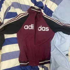 adidas バーガンディ ジャージ