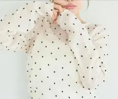 コカ　シアードットトップス　M