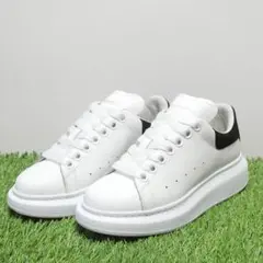 ALEXANDER MCQUEEN アレキサンダー マックイーン スニーカーのサムネイル