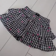 【mico.様専用】メゾピアノ スティックキャンディ柄フリル付きショートパンツ