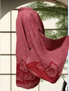 龍安寺の石庭がモチーフ！　赤い絞りの羽織(羽織紐付)