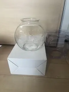 2026年最新】fishbowlの人気アイテム - メルカリ