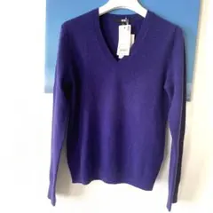 ☆新品未使用品タグ付き☆UNIQLOカシミヤ100% 長袖ニットセーターBlue