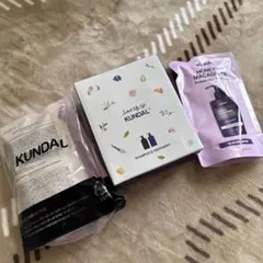 KUNDAL ハニー・マカダミア シャンプー & トリートメント ホワイトムスク